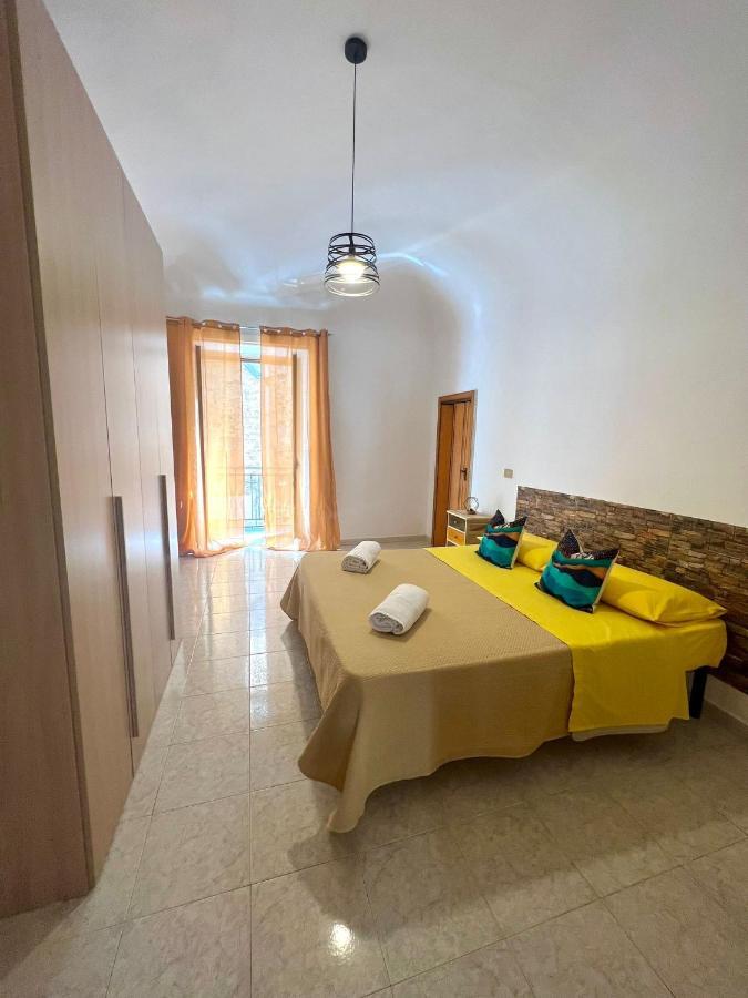 Gira Vota E Furria Villa Santo Stefano di Camastra Ngoại thất bức ảnh