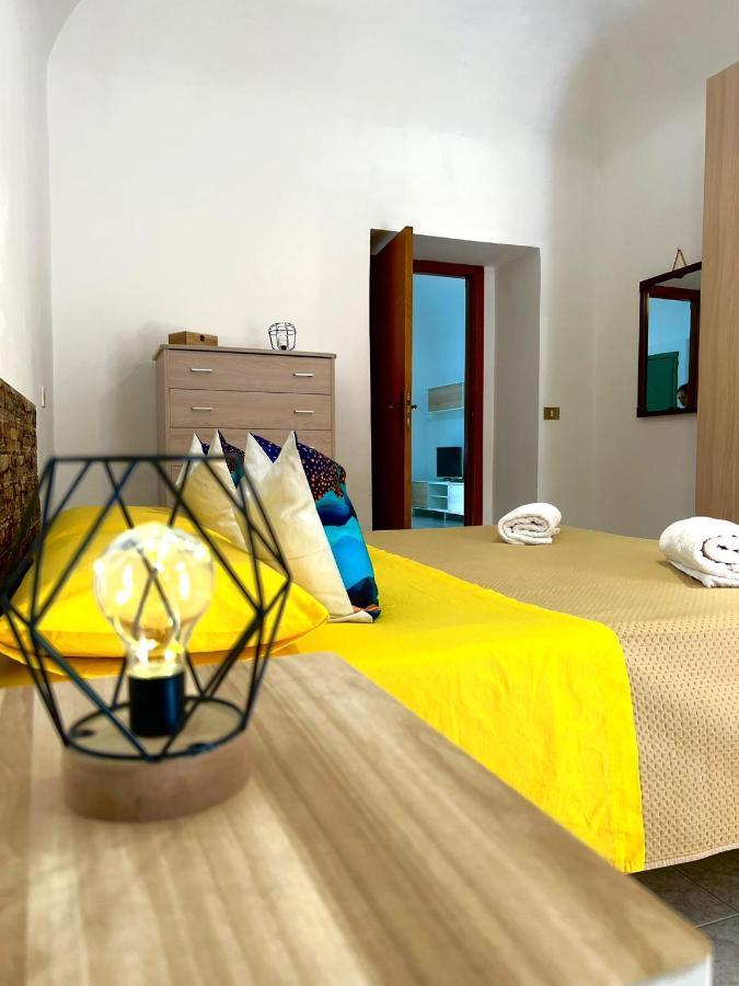 Gira Vota E Furria Villa Santo Stefano di Camastra Ngoại thất bức ảnh